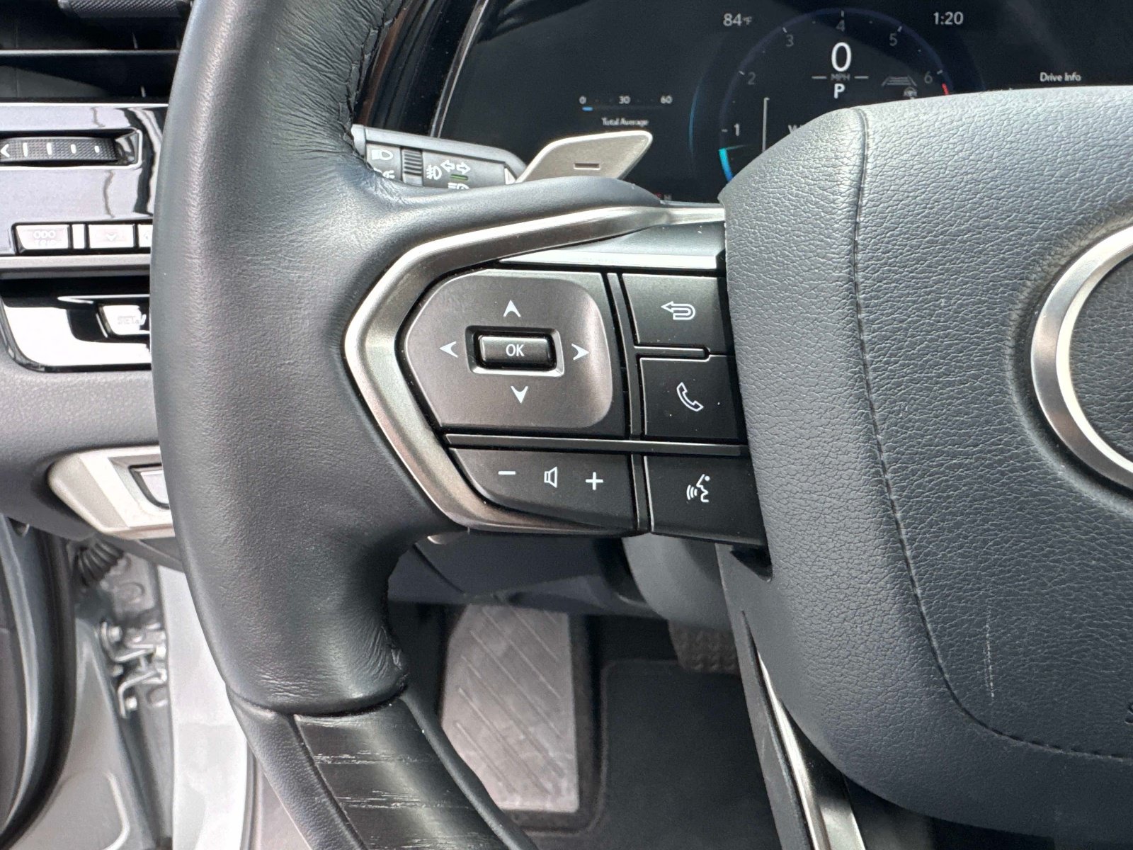 Used 2025 Lexus RX 350 Premium Plus w/ Accessory Package (Z1) FWD image 32