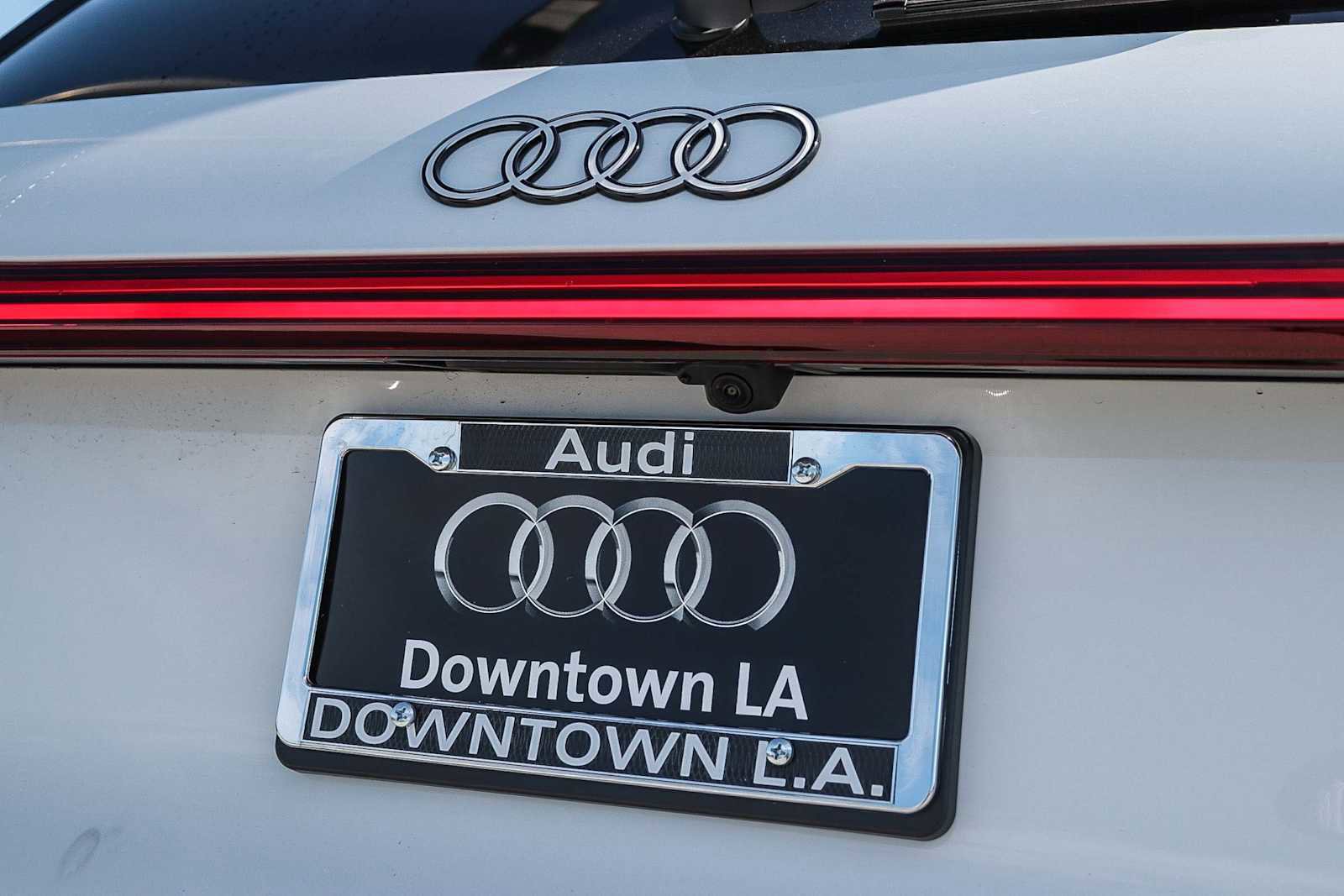 New 2025 Audi Q5 Premium image 11