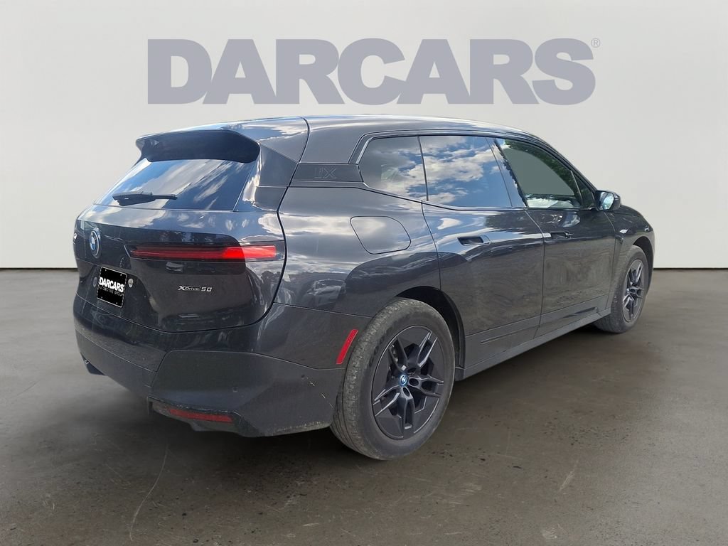 Used 2024 BMW iX xDrive50 w/ Convenience Package AWD/4WD image 6