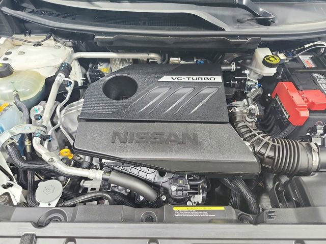 Used 2025 Nissan Rogue SV FWD image 17
