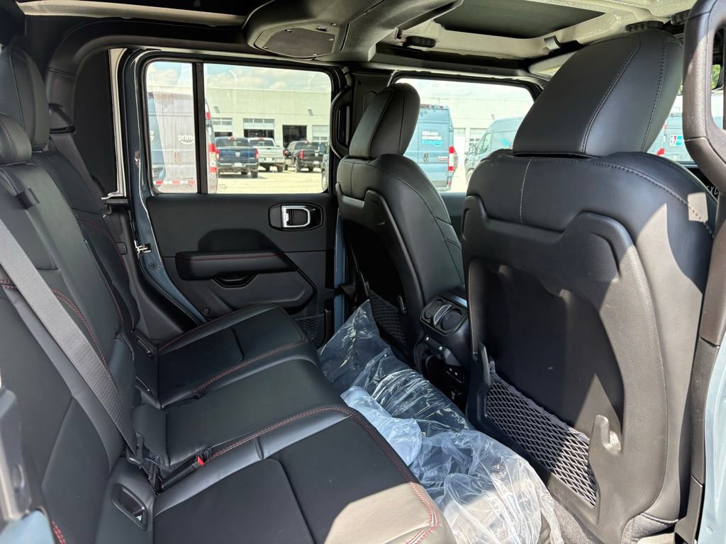 New 2026 Jeep Gladiator Rubicon AWD/4WD image 14