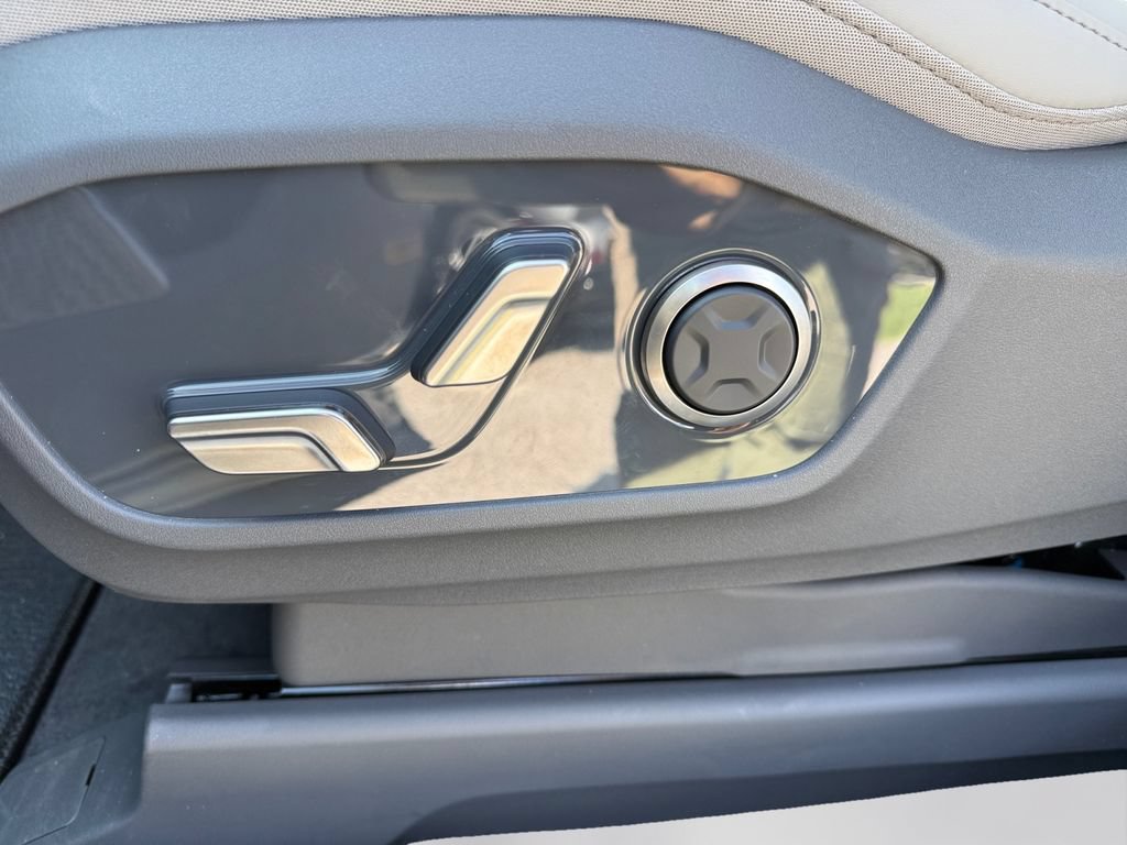 New 2026 Kia EV9 Wind AWD/4WD image 16