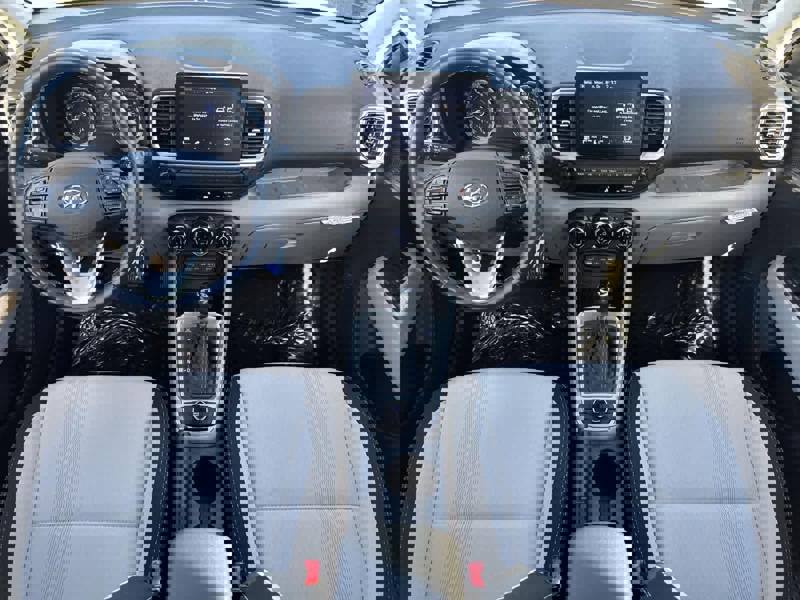 Used 2022 Hyundai Venue SEL image 14