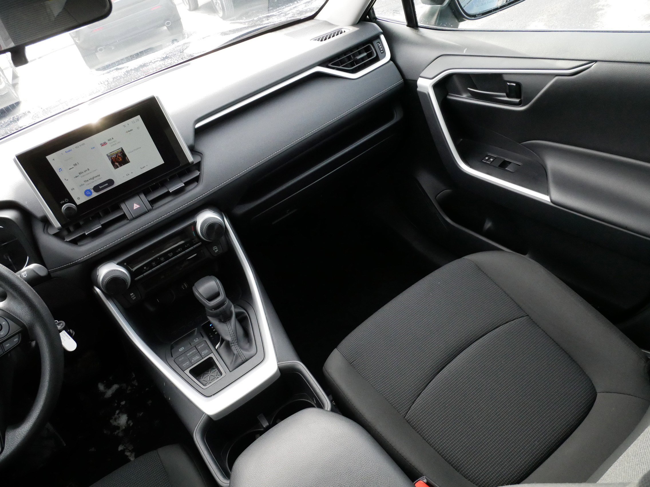 Certified 2025 Toyota RAV4 LE image 11