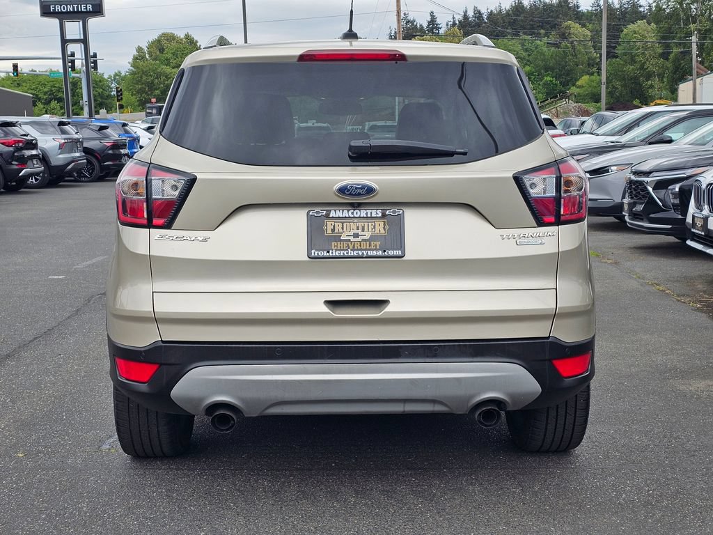 Used 2017 Ford Escape Titanium FWD image 4