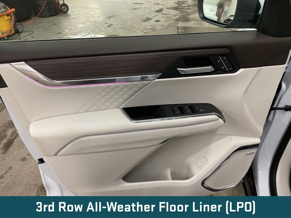 New 2026 GMC Acadia Denali w/ Super Cruise Package AWD/4WD image 14