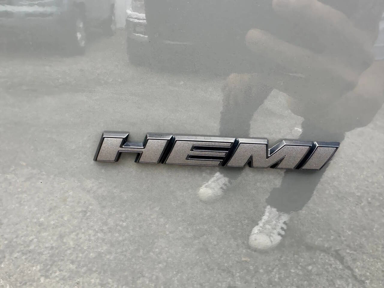 Used 2018 Dodge Challenger R/T w/ Blacktop Package image 9