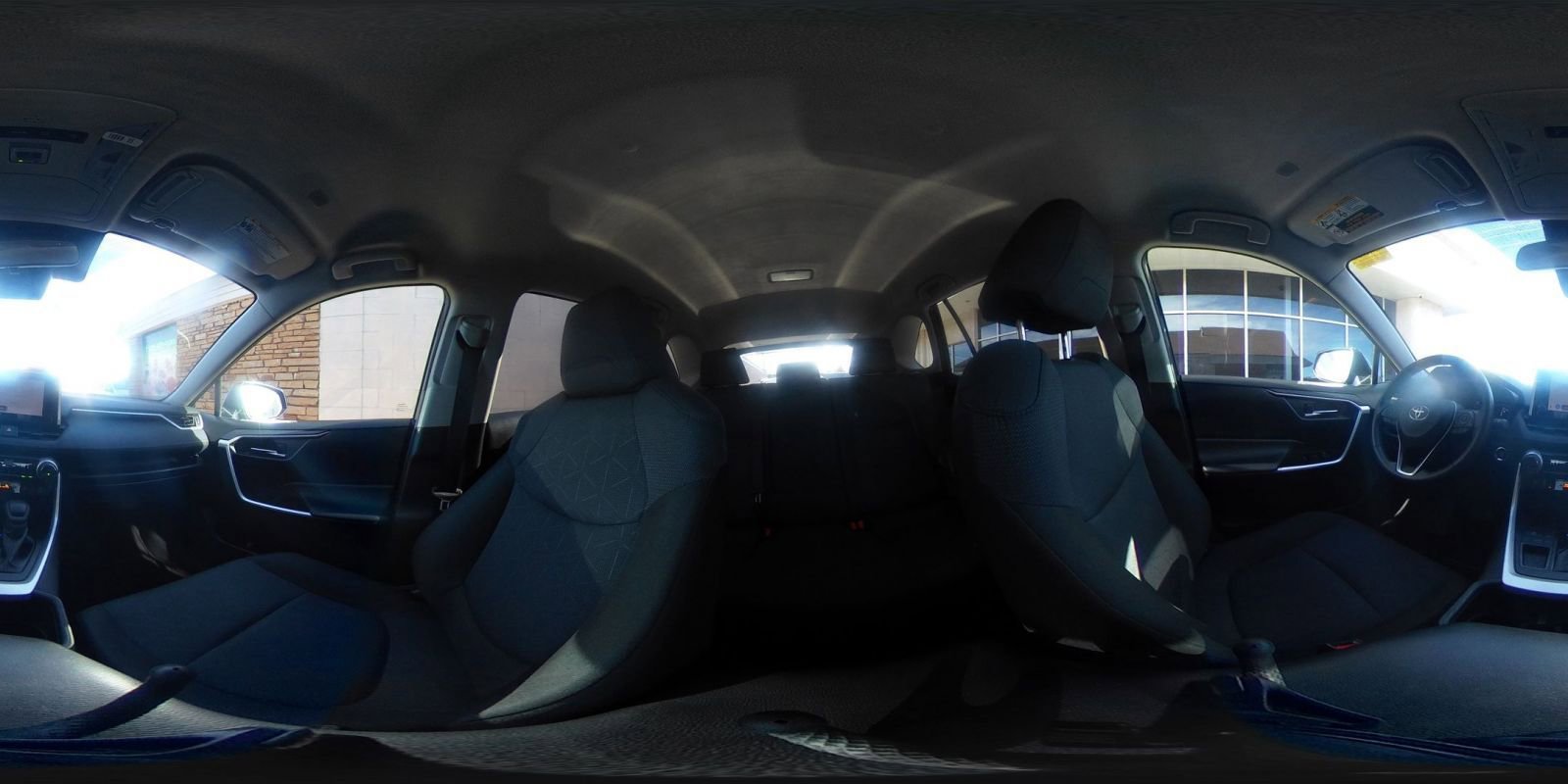 Used 2025 Toyota RAV4 XLE image 42