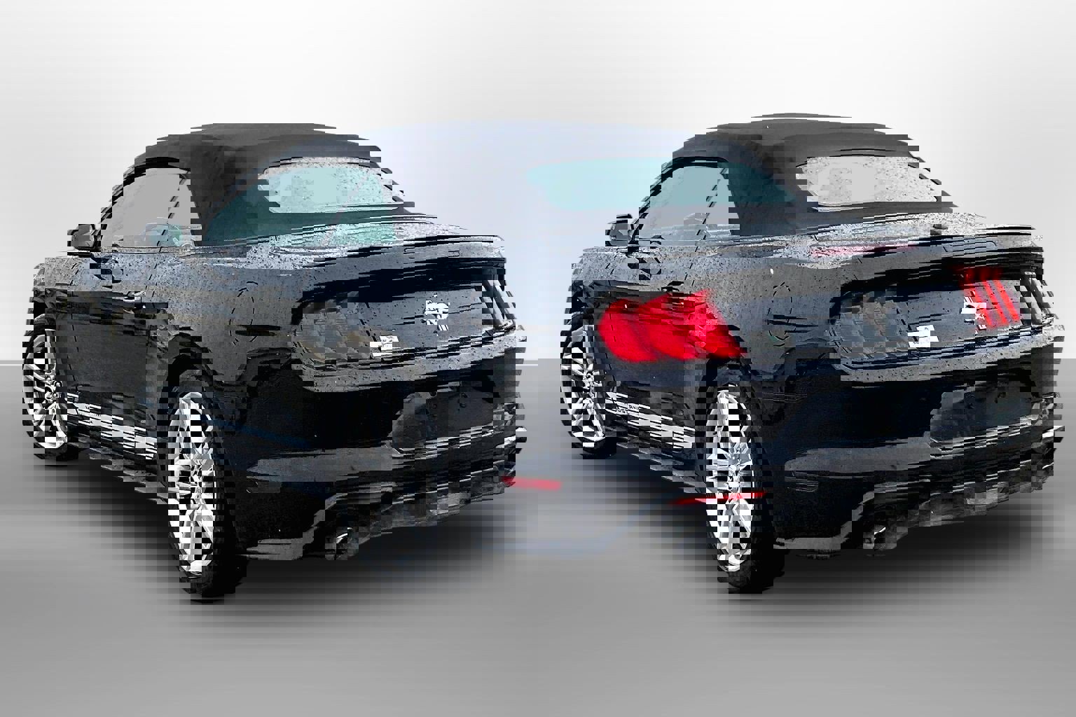 Used 2020 Ford Mustang Premium w/ Equipment Group 201A image 9