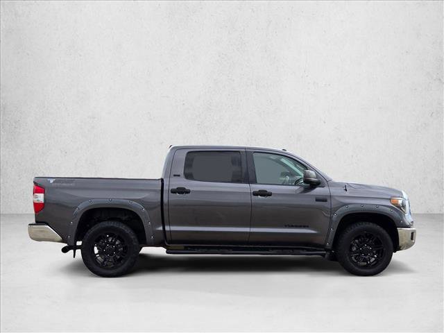 Used 2018 Toyota Tundra SR5 w/ SR5 Upgrade Package AWD/4WD image 4