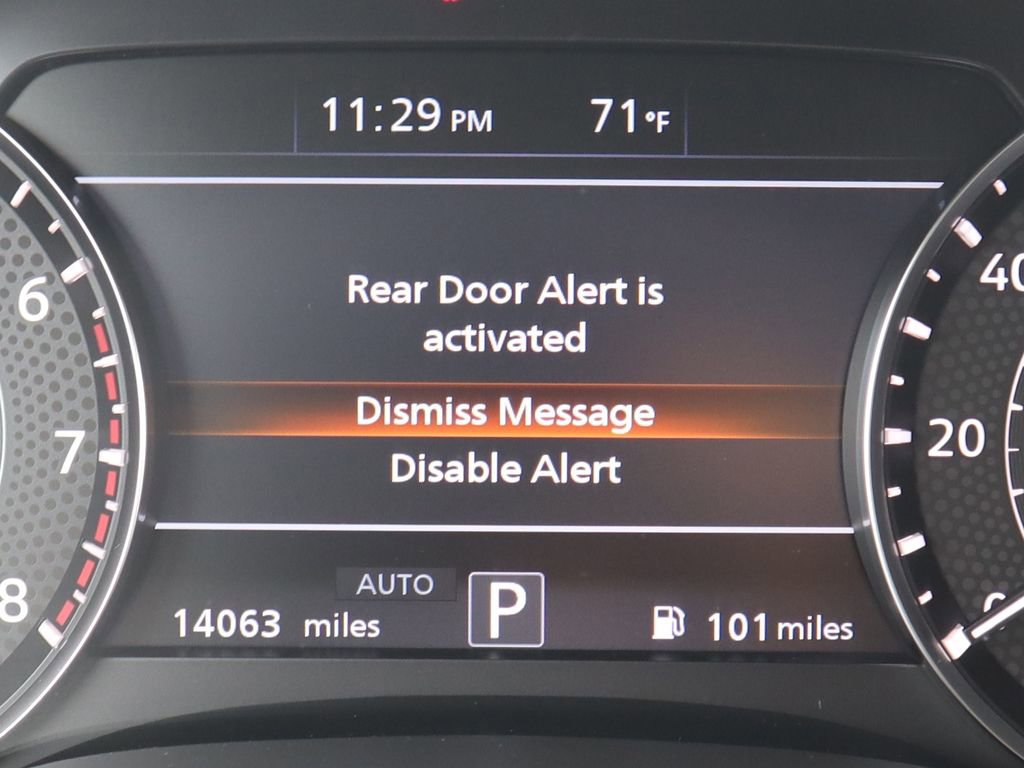 Used 2024 Nissan Armada SL image 26