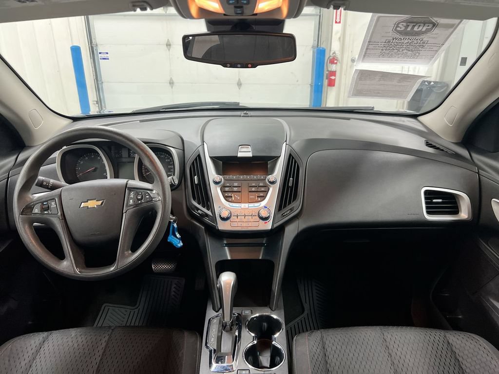 Used 2014 Chevrolet Equinox LS w/ LPO, Protection Package FWD image 10