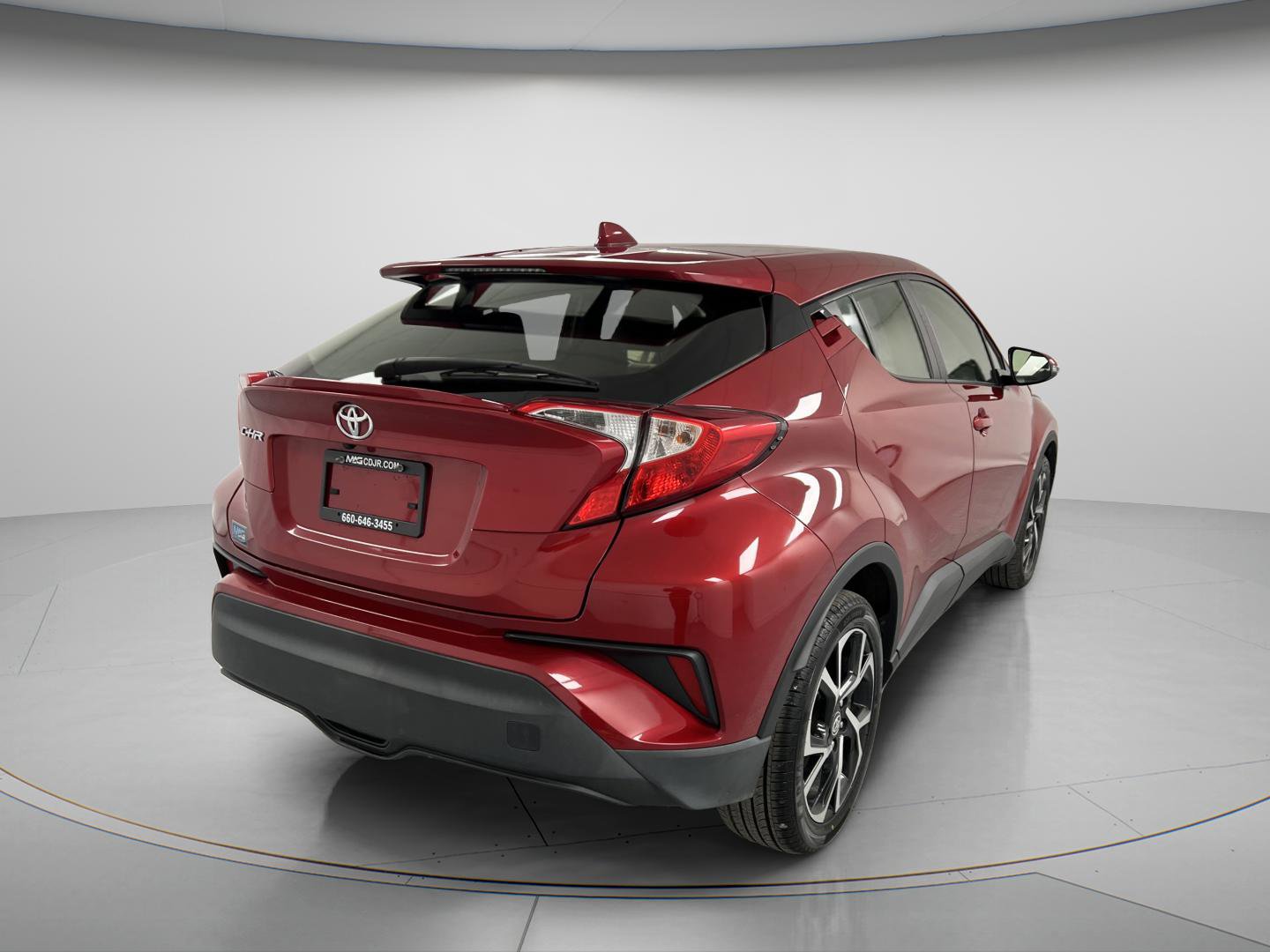 Used 2021 Toyota C-HR XLE FWD image 7