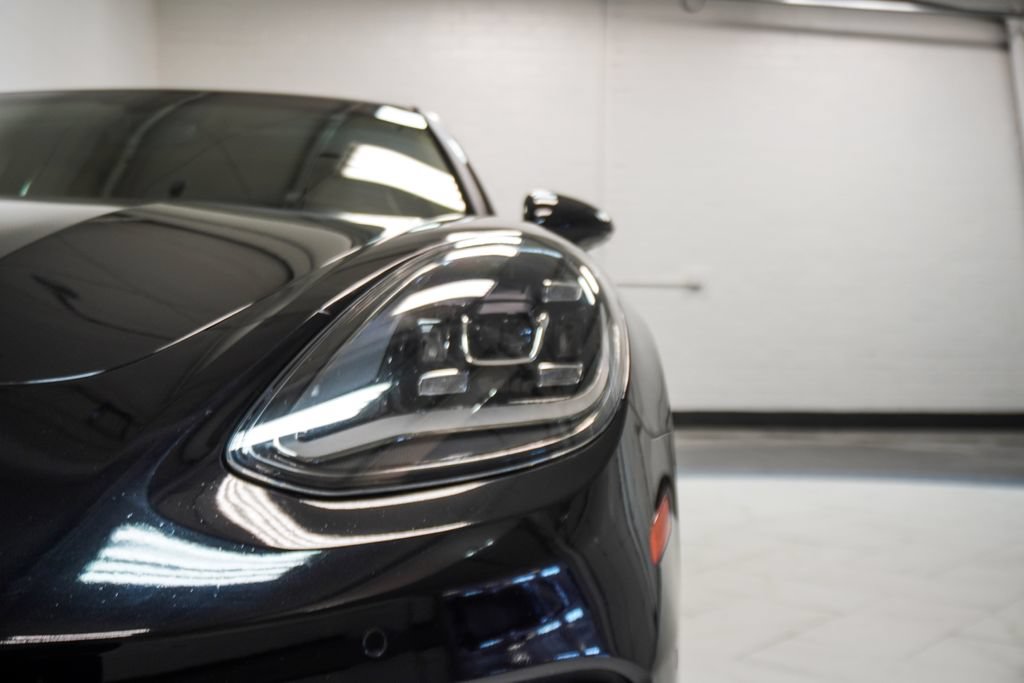 Used 2023 Porsche Panamera 4 Platinum Edition AWD/4WD image 38