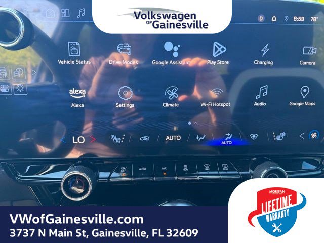 Used 2025 Chevrolet Blazer EV LT AWD/4WD image 24