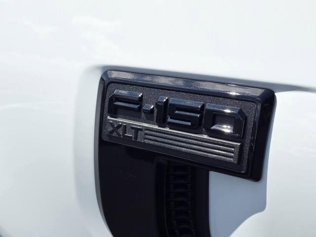 New 2025 Ford F150 XLT w/ Equipment Group 302A MID image 8