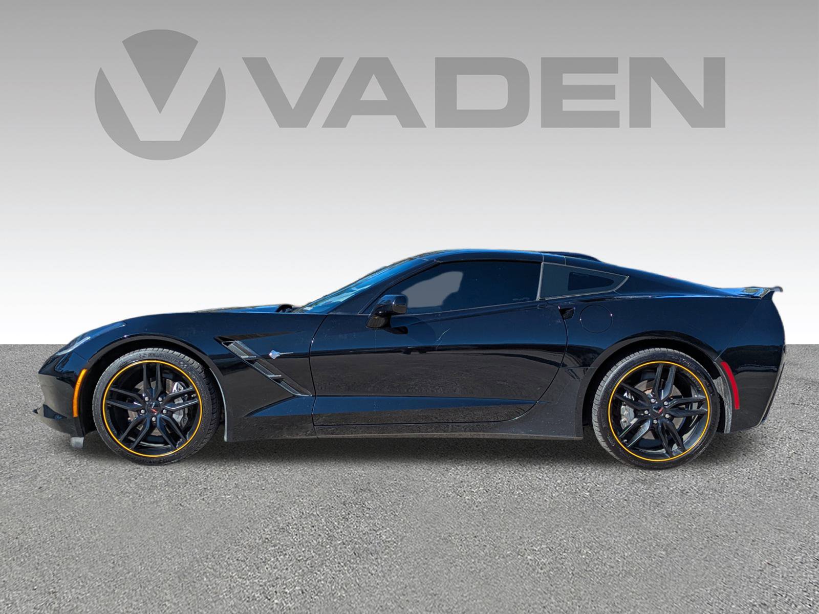 Used 2019 Chevrolet Corvette 1LT image 20