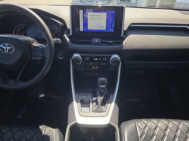 Used 2024 Toyota RAV4 XLE w/ Convenience Package image 13