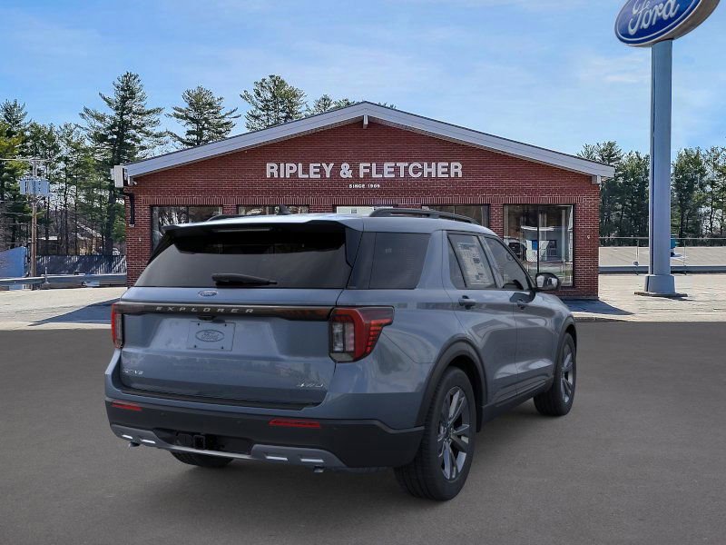 New 2026 Ford Explorer Active w/ Active Comfort Package image 8