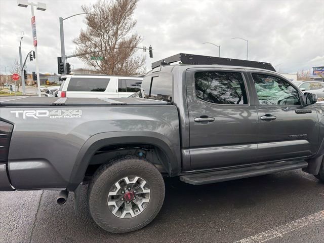 Certified 2022 Toyota Tacoma TRD Off-Road w/ Technology Package image 8