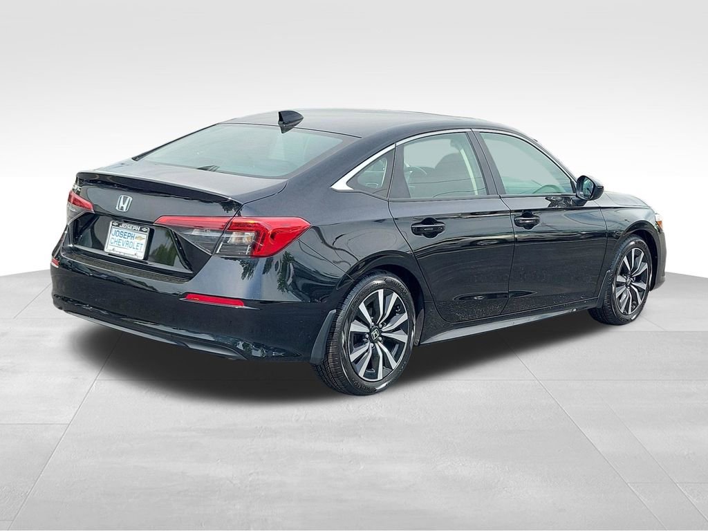 Used 2024 Honda Civic EX image 4