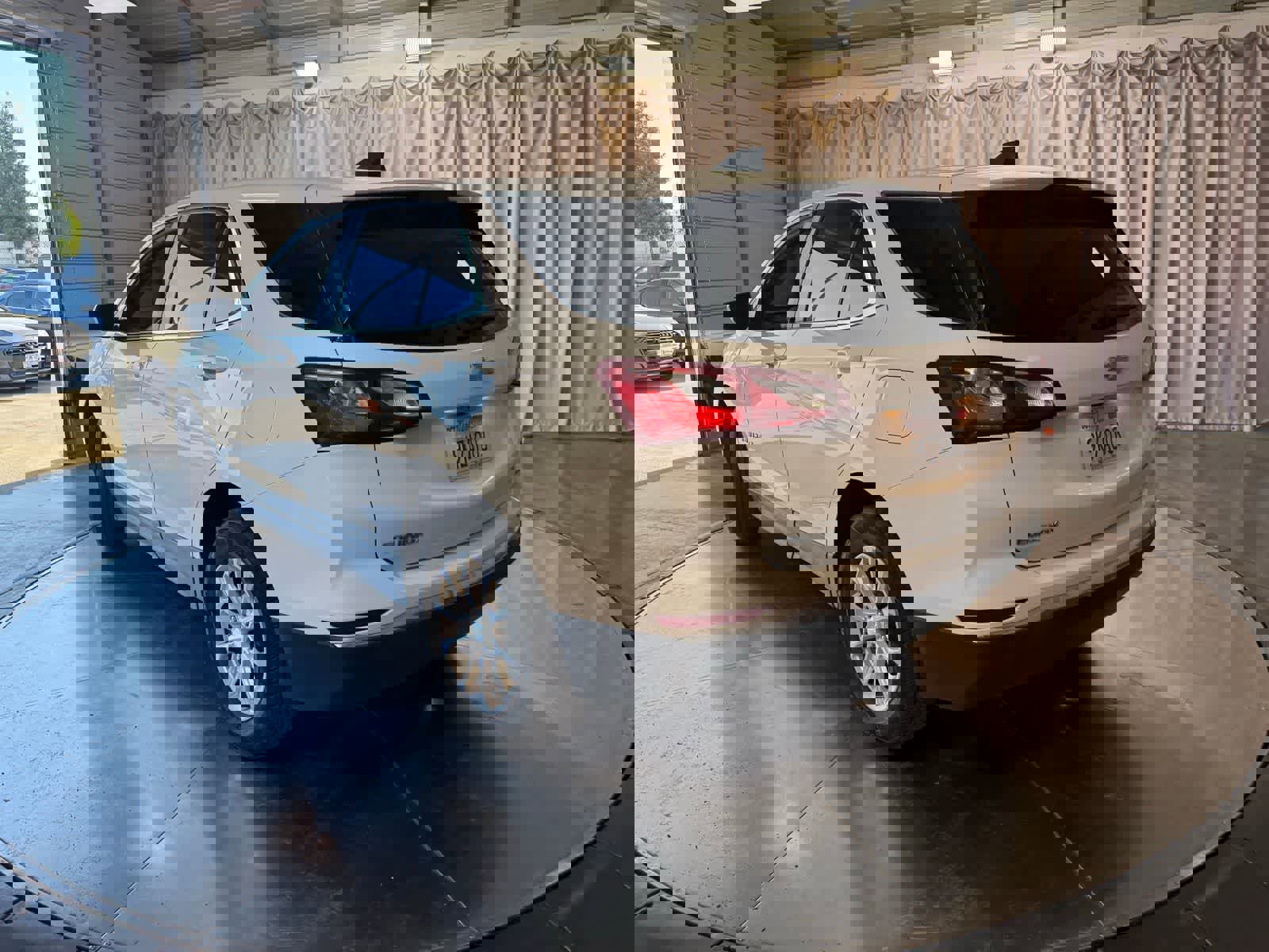 Used 2021 Chevrolet Equinox LT image 7