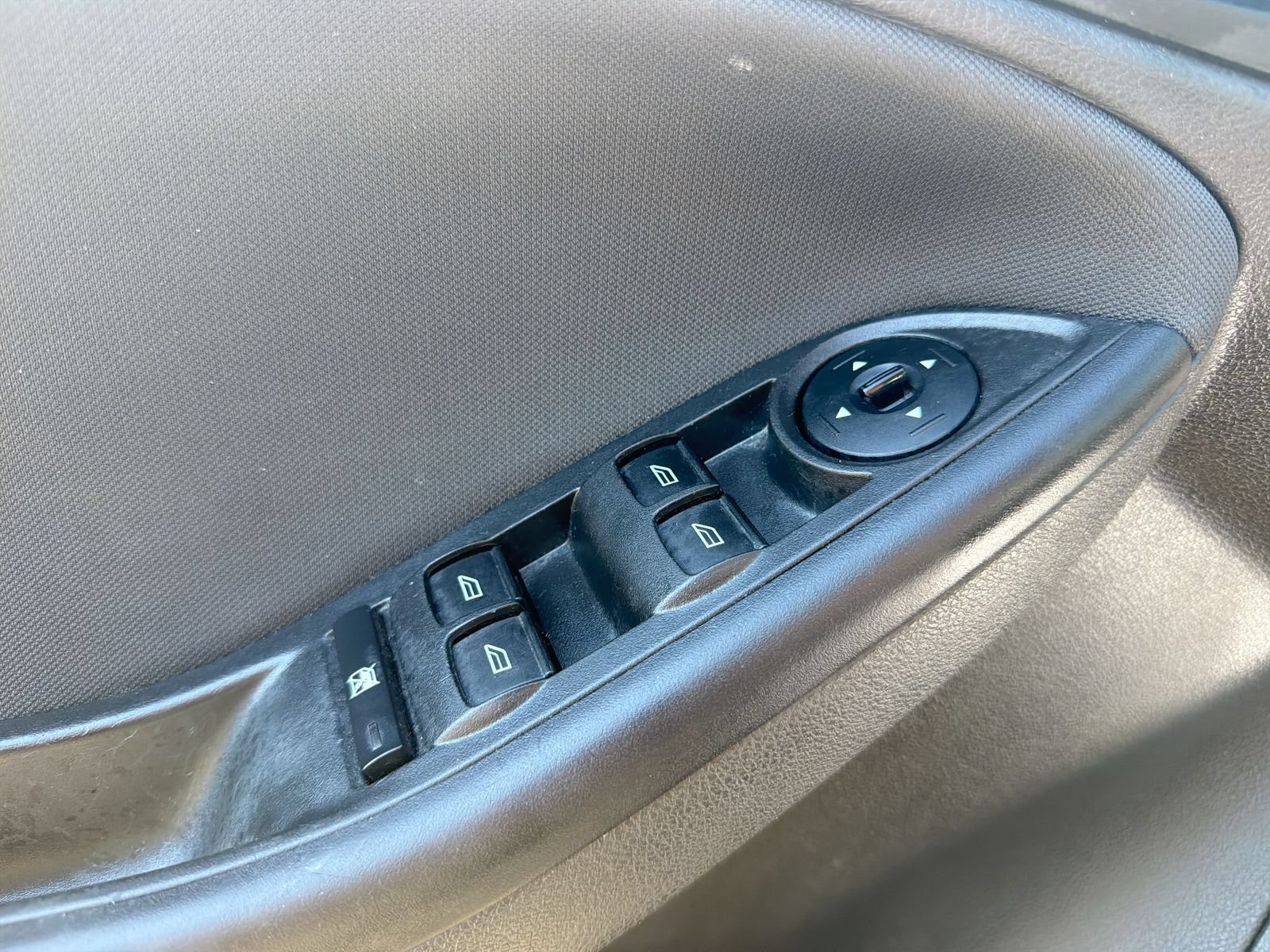 Used 2018 Ford Focus SE FWD image 20