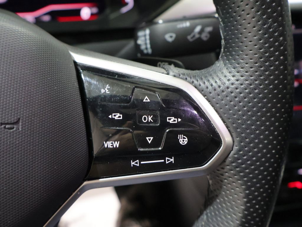 Used 2023 Volkswagen Arteon SEL Premium AWD/4WD image 35