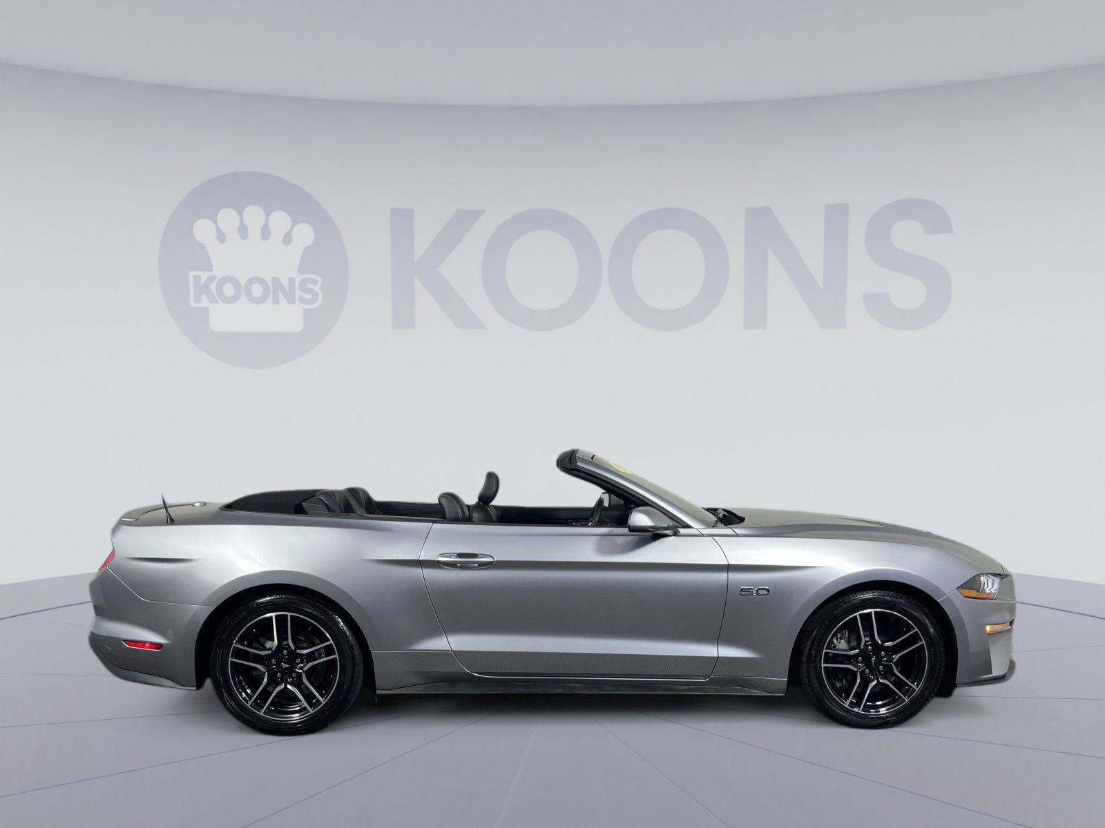 Used 2022 Ford Mustang GT Premium image 8