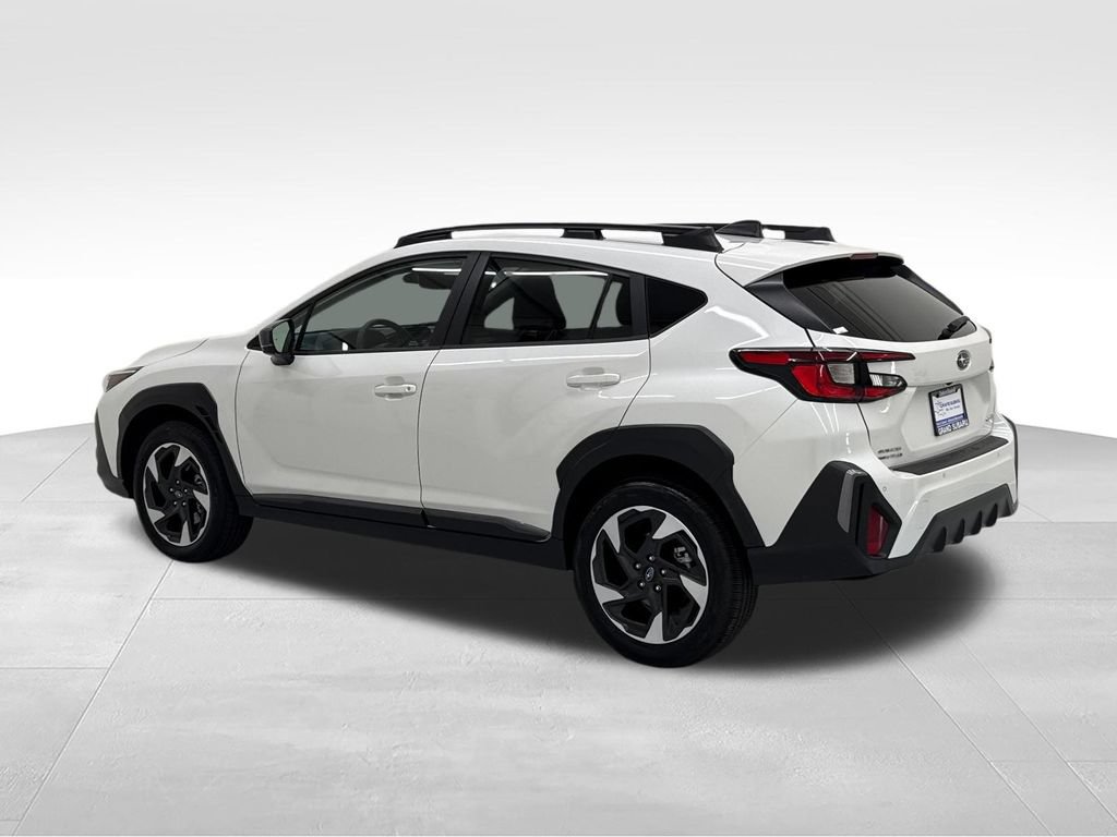 Used 2024 Subaru Crosstrek 2.5i Limited w/ Crosstrek Mirror Package AWD/4WD image 5