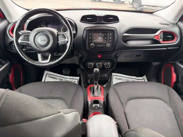 Used 2015 Jeep Renegade Trailhawk AWD/4WD image 24
