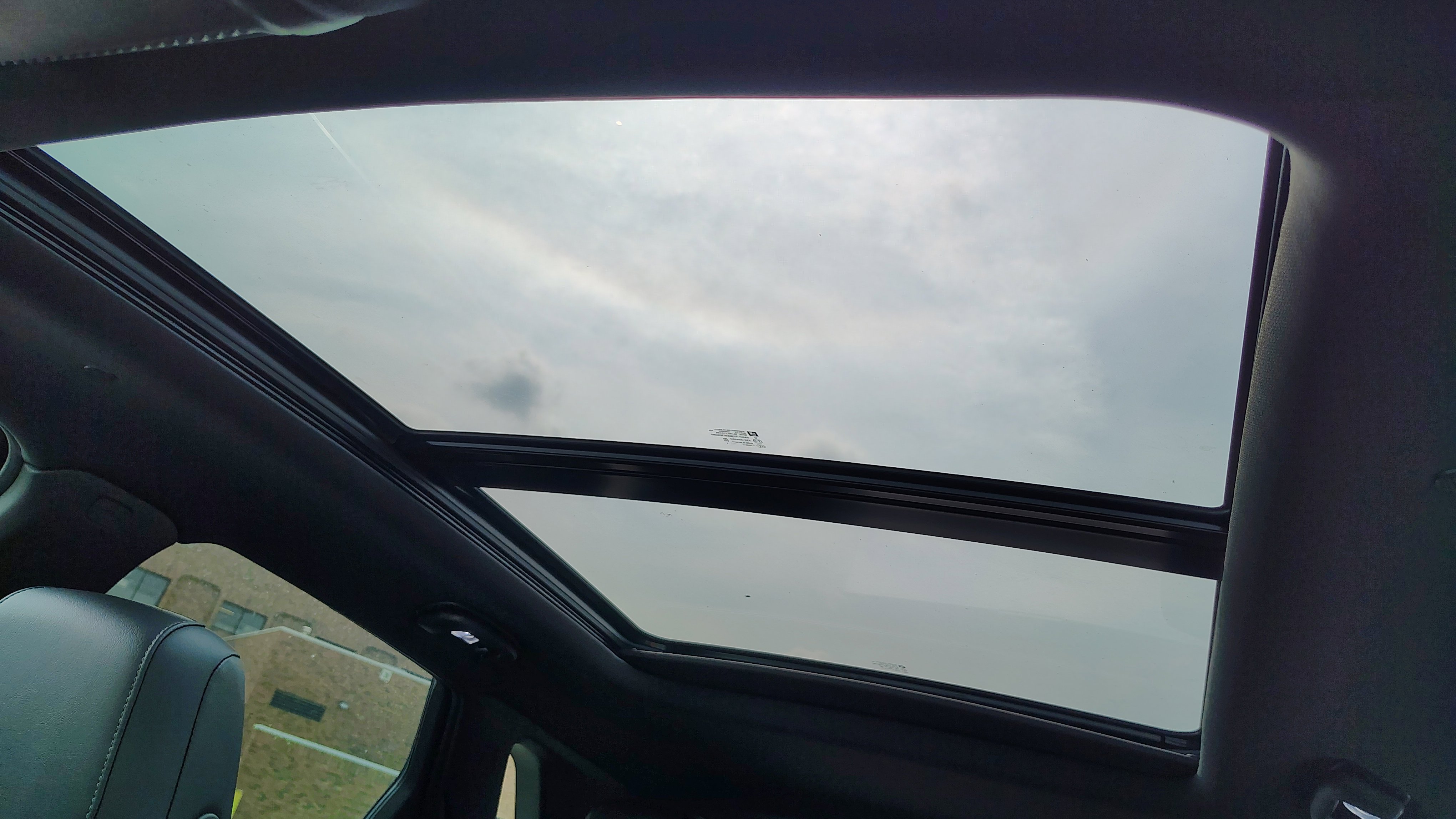 New 2025 Cadillac XT5 Premium Luxury w/ LPO, Floor Liner Package image 37