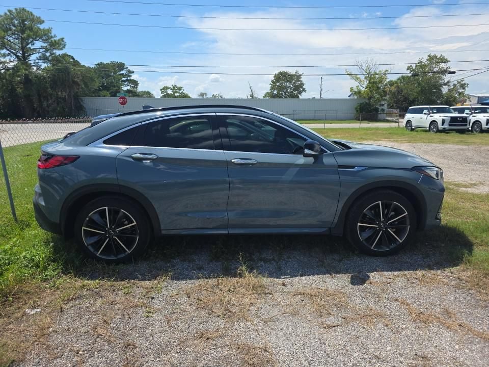 Certified 2023 INFINITI QX55 Luxe w/ Cargo Package AWD/4WD image 3