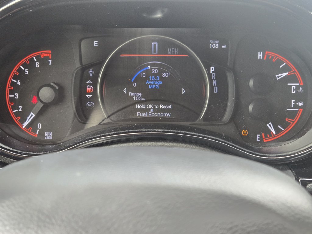Used 2024 Dodge Durango GT RWD image 7