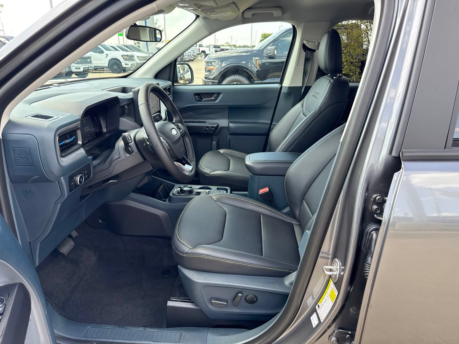 New 2026 Ford Maverick Lobo AWD/4WD image 17