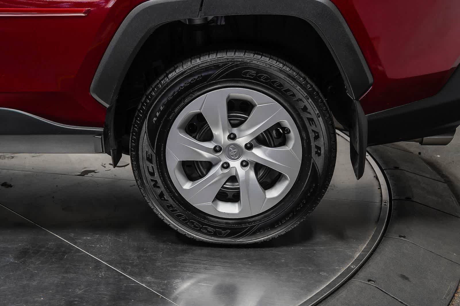 Certified 2023 Toyota RAV4 LE FWD image 11
