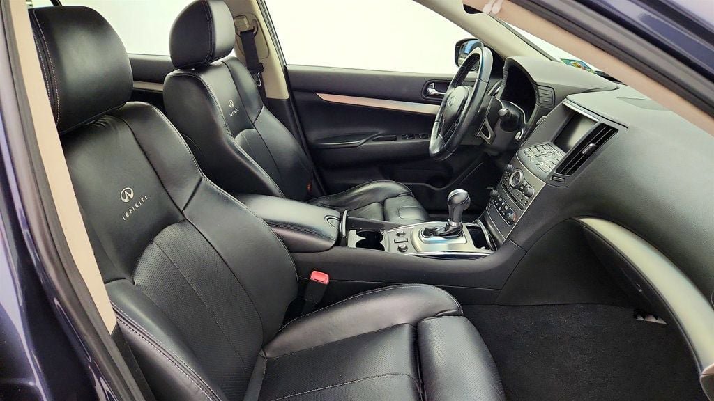 Used 2012 INFINITI G37 x Sedan w/ Premium Pkg AWD/4WD image 24