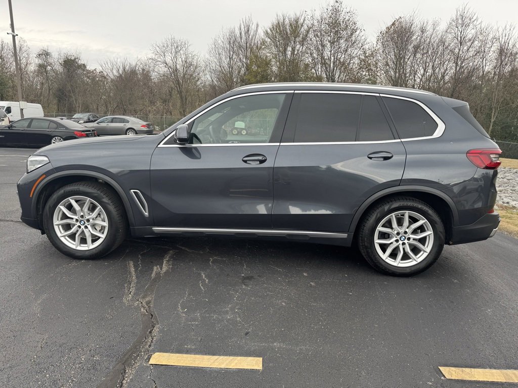 Used 2019 BMW X5 xDrive40i w/ Convenience Package image 2