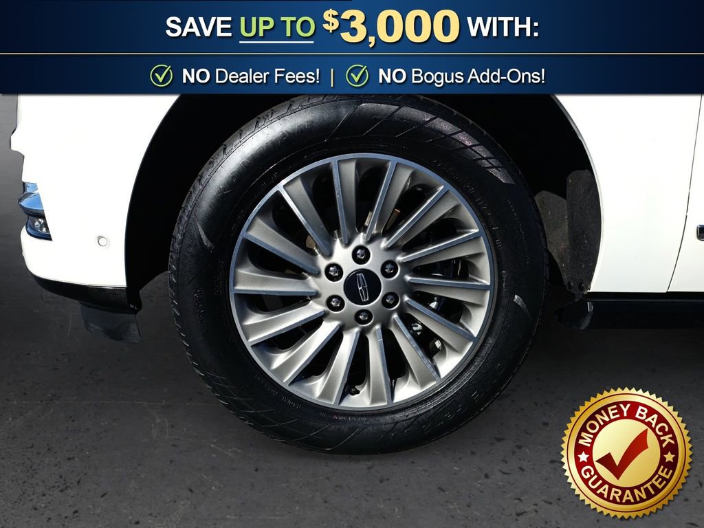 Used 2020 Lincoln Navigator 4WD image 13