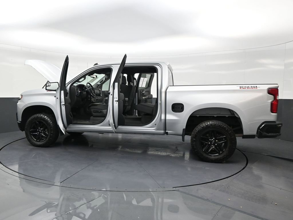 Used 2021 Chevrolet Silverado 1500 LT Trail Boss image 30
