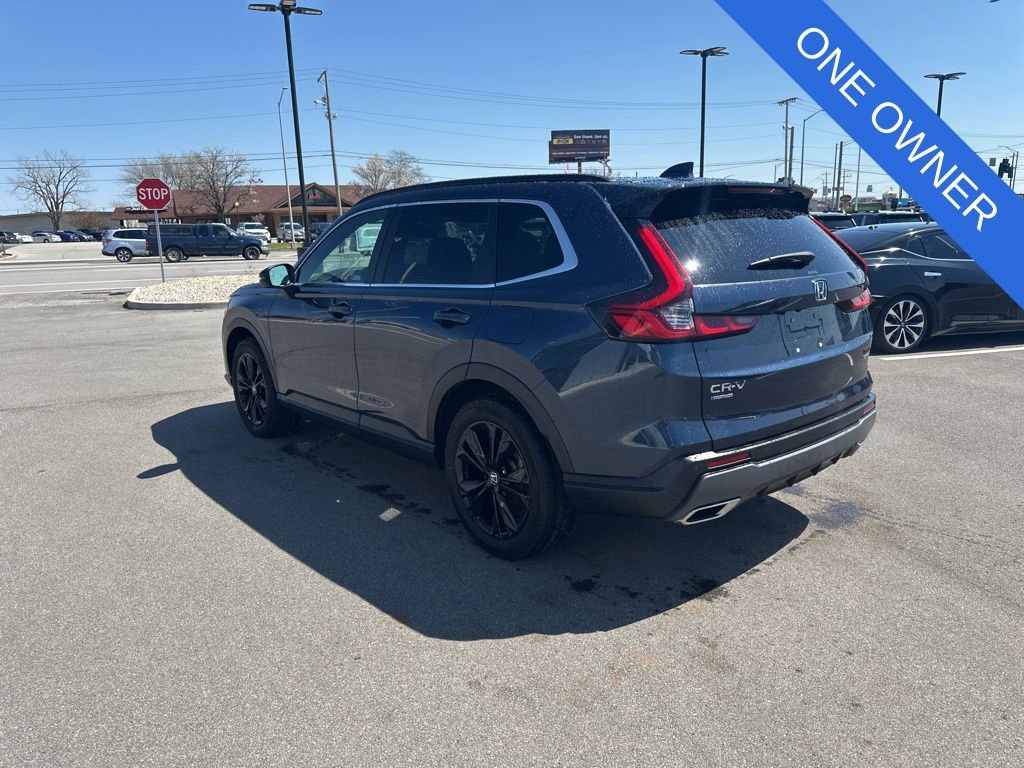 Used 2023 Honda CR-V Sport Touring image 4