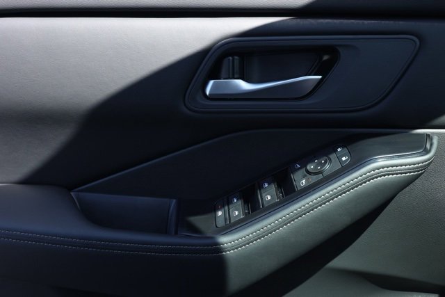 New 2026 Nissan Rogue SV image 24