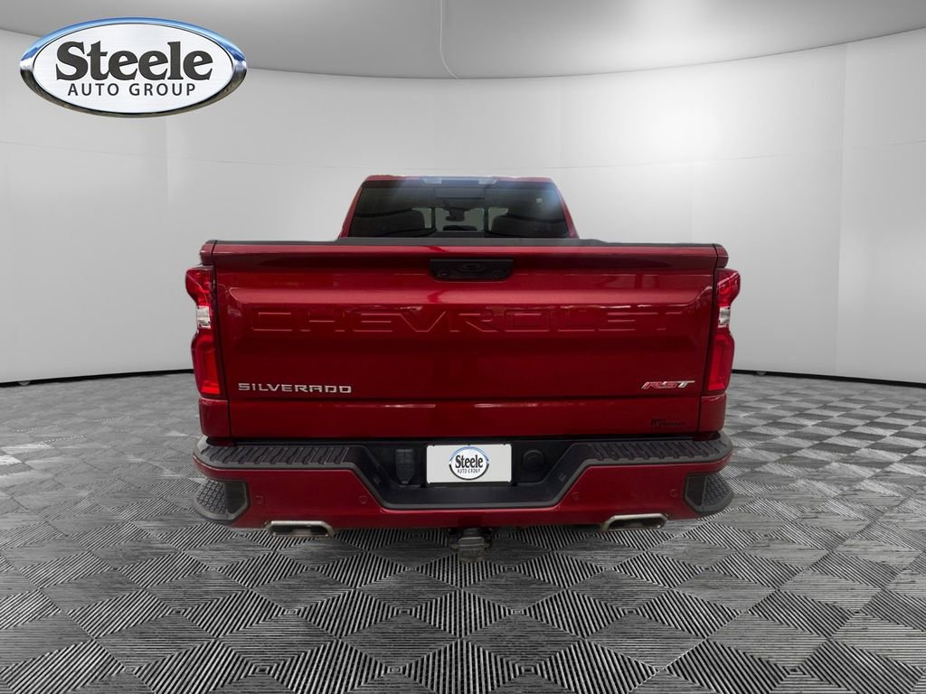 Used 2023 Chevrolet Silverado 1500 RST w/ Convenience Package II AWD/4WD image 4
