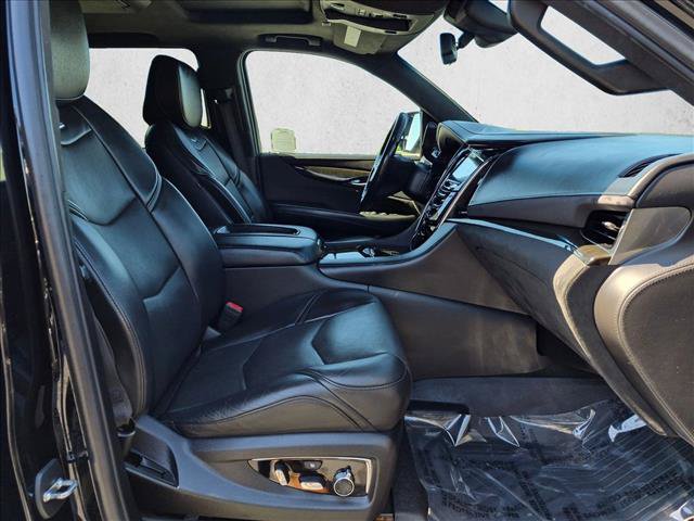 Used 2019 Cadillac Escalade Platinum AWD/4WD image 20
