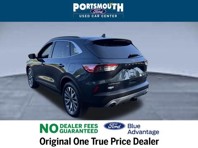 Certified 2022 Ford Escape Titanium w/ Class II Trailer Tow Package image 28