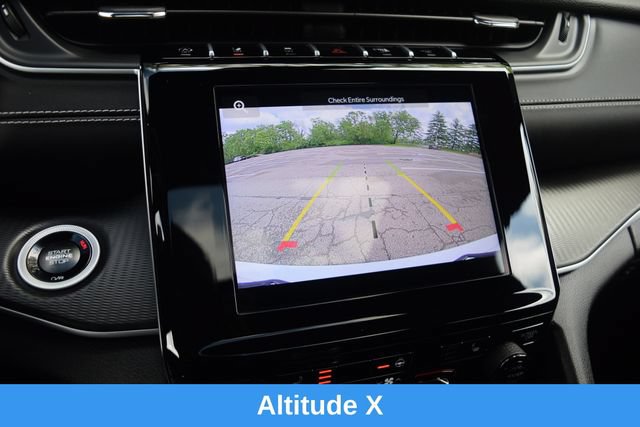 Used 2024 Jeep Grand Cherokee Altitude AWD/4WD image 10