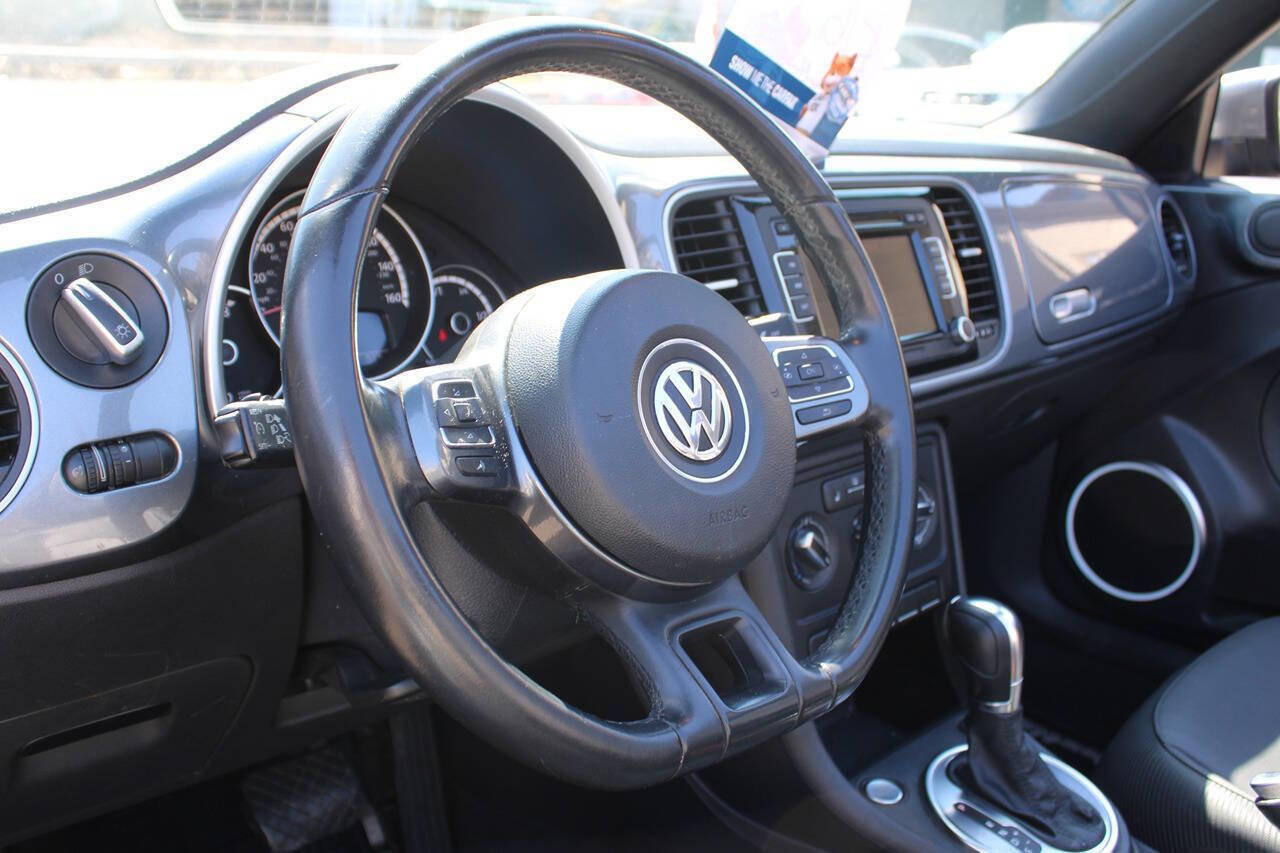Used 2014 Volkswagen Beetle 1.8T image 15