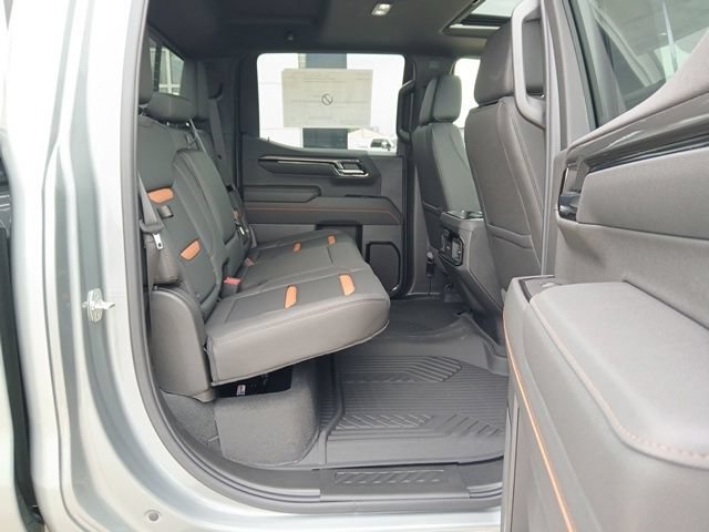 New 2026 GMC Sierra 1500 AT4 w/ AT4 Premium Package AWD/4WD image 38
