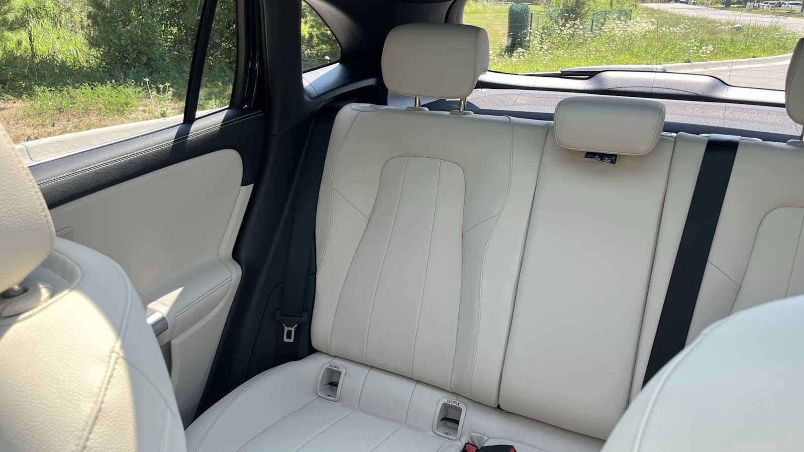 New 2026 Mercedes-Benz GLA 250 4MATIC image 36
