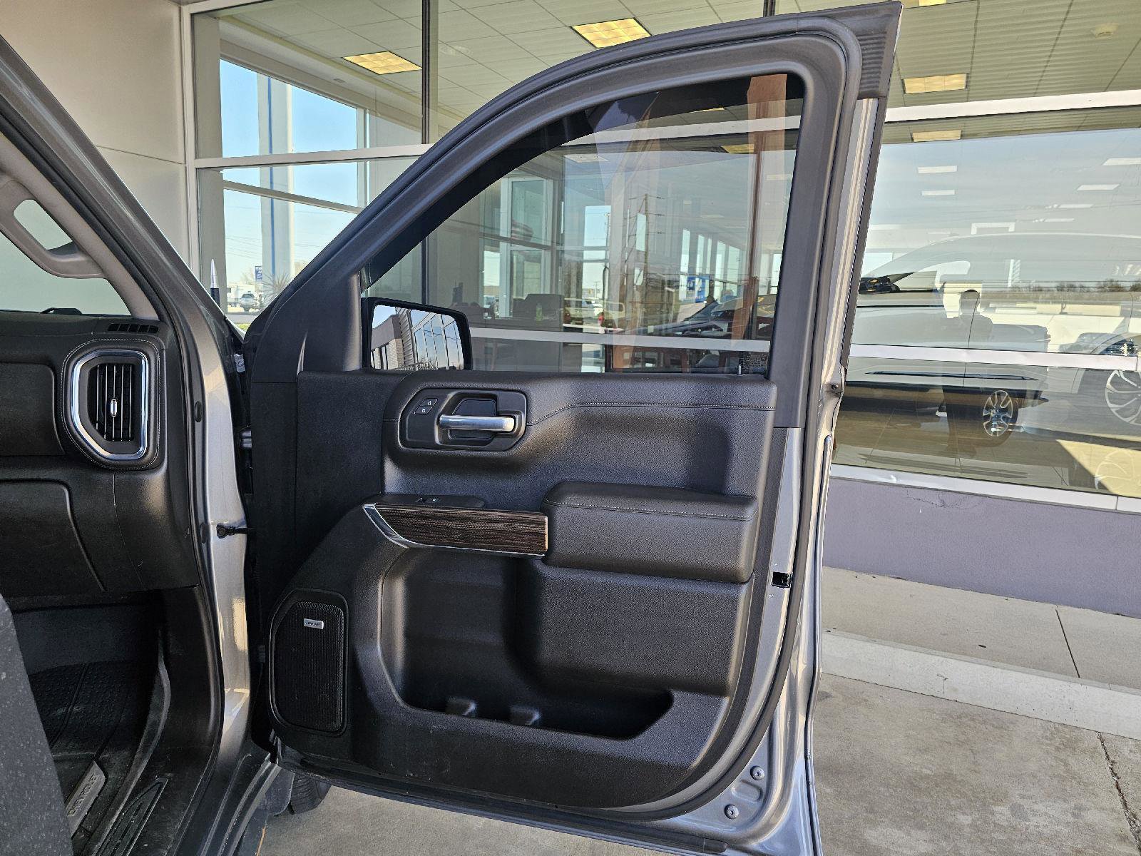 Used 2021 Chevrolet Silverado 1500 RST w/ Convenience Package II image 12